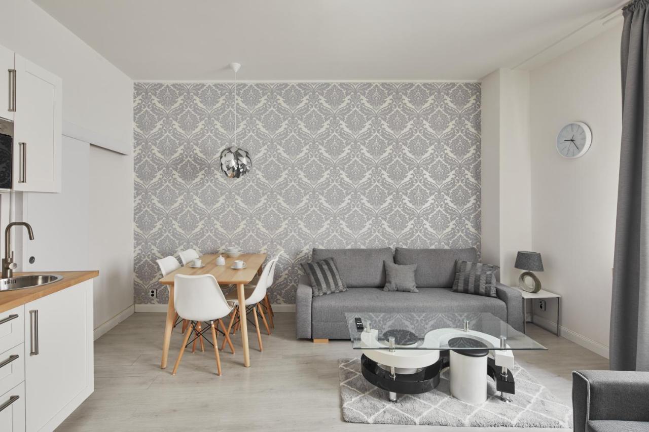 Sleek Near Wenceslas Square By Days Praga